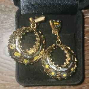 Vintage Filigree Multicolor Clip On Golden Dangle Earrings